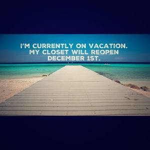 On vacation 👓🍹